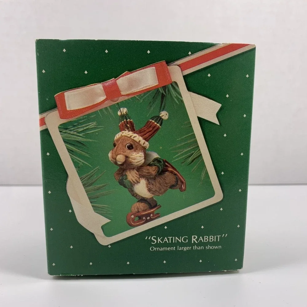 Hallmark 1983 Vintage‎ Keepsake Christmas Ornament Ice Skating Rabbit Bunny